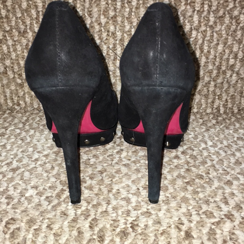 Paris Hilton Red Bottom real sueded NWT platform pumps - Picture 4 of 5